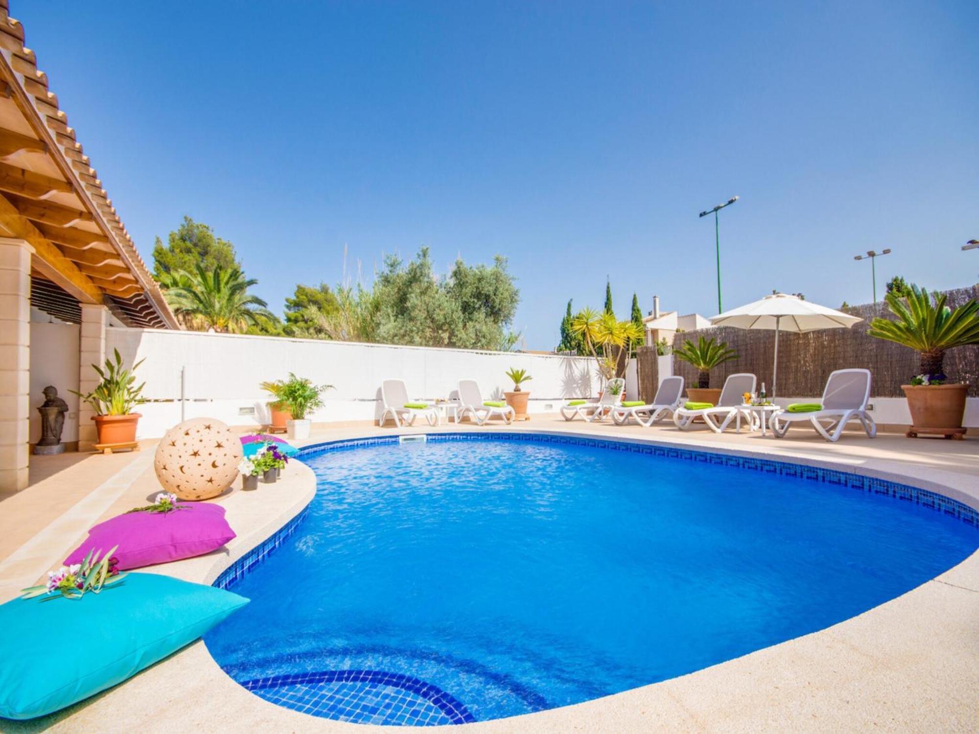 Holiday home Luxury In *